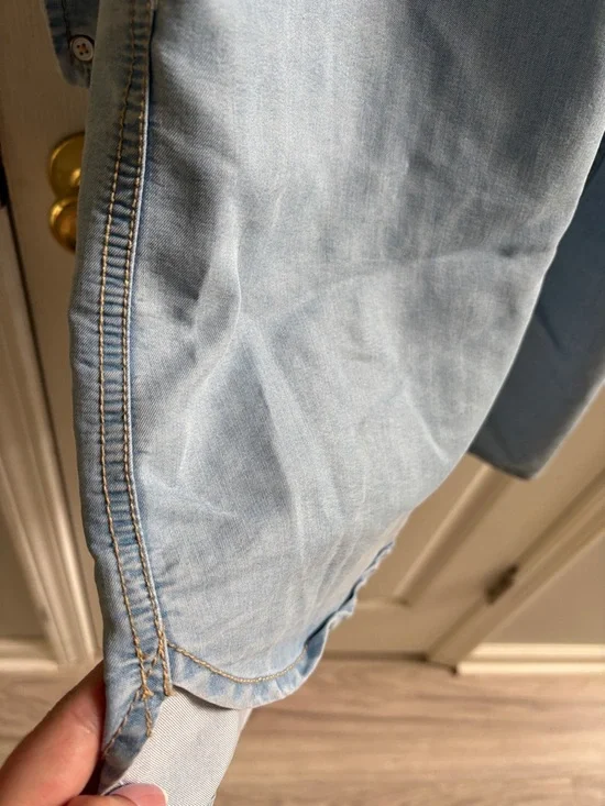 Victoria's Secret Light Wash Denim Shirt Jacket - Picture 6 of 7